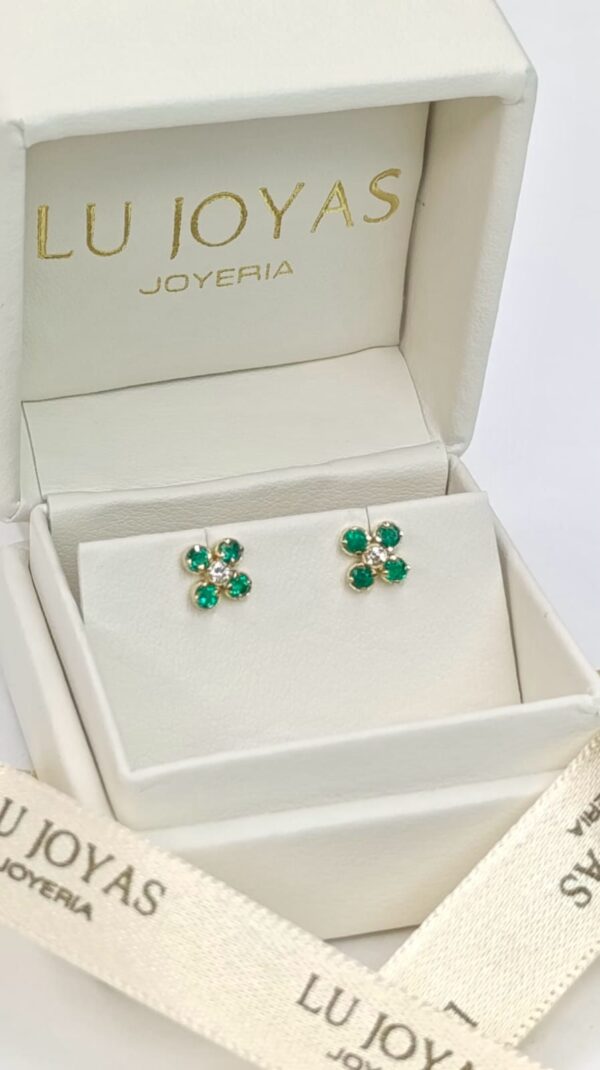 Topos en Oro 18k con Esmeralda y Diamante - Image 2