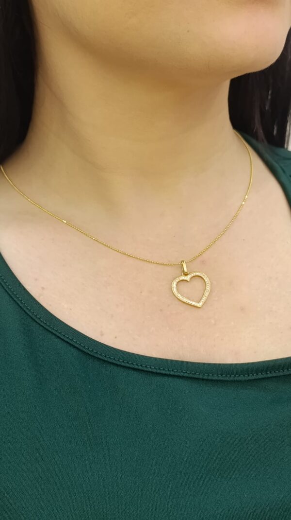 Dije en oro 18k diseño corazón - Image 2