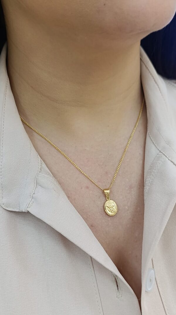Dije en oro de 18k diseño san miguel arcangel - Image 2