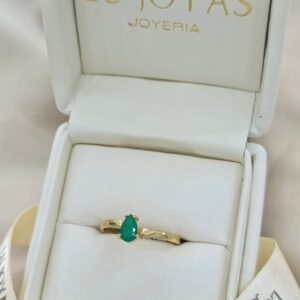 Anillo en oro 18k solitario con esmeralda diseño lagrima