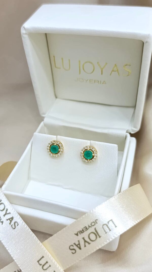 Topos en oro 18k con esmeraldas