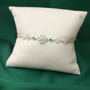 Pulsera trebol en plata 925 con esmeraldas