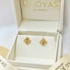 Topos en oro 18k trebol diamantado