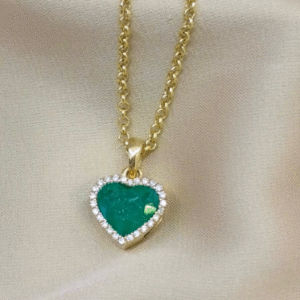 Dije en oro 18k corazon esmeralda y diamantes